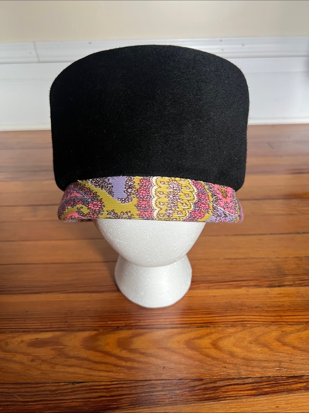 Vintage Clemar Fleur De Lise Black Wool Pillbox Hat Paisley Bow Made In Italy